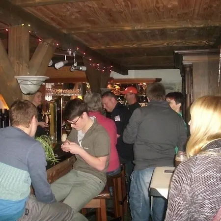 Alojamento de Acomodação e Pequeno-almoço Radler-scheune Finsterbergen 3*